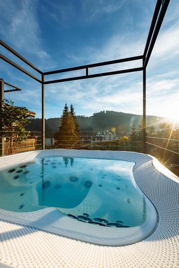 Graal Resort Bukovel Luaran gambar